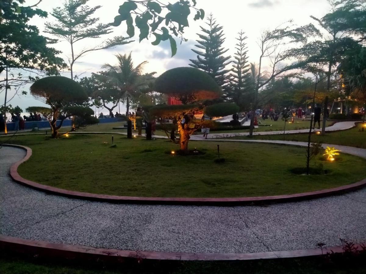 Long Beach Hotel Pangandaran Eksteriør billede